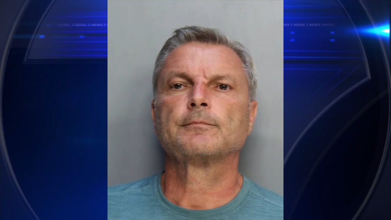 Man arrested after video shows him choking child at Sunny Isles Beach park - WSVN 7News | Miami News, Weather, Sports | Fort Lauderdale