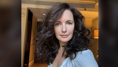 Kristin Davis shares makeup-free selfie after dissolving facial fillers