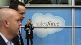 Resultados da Salesforce Inc acima do esperado e receitas abaixo do esperado no Q1 Por Investing.com