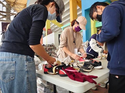 台南募1萬雙舊鞋送愛非洲 親送勿包裝、2款式不收 - 生活