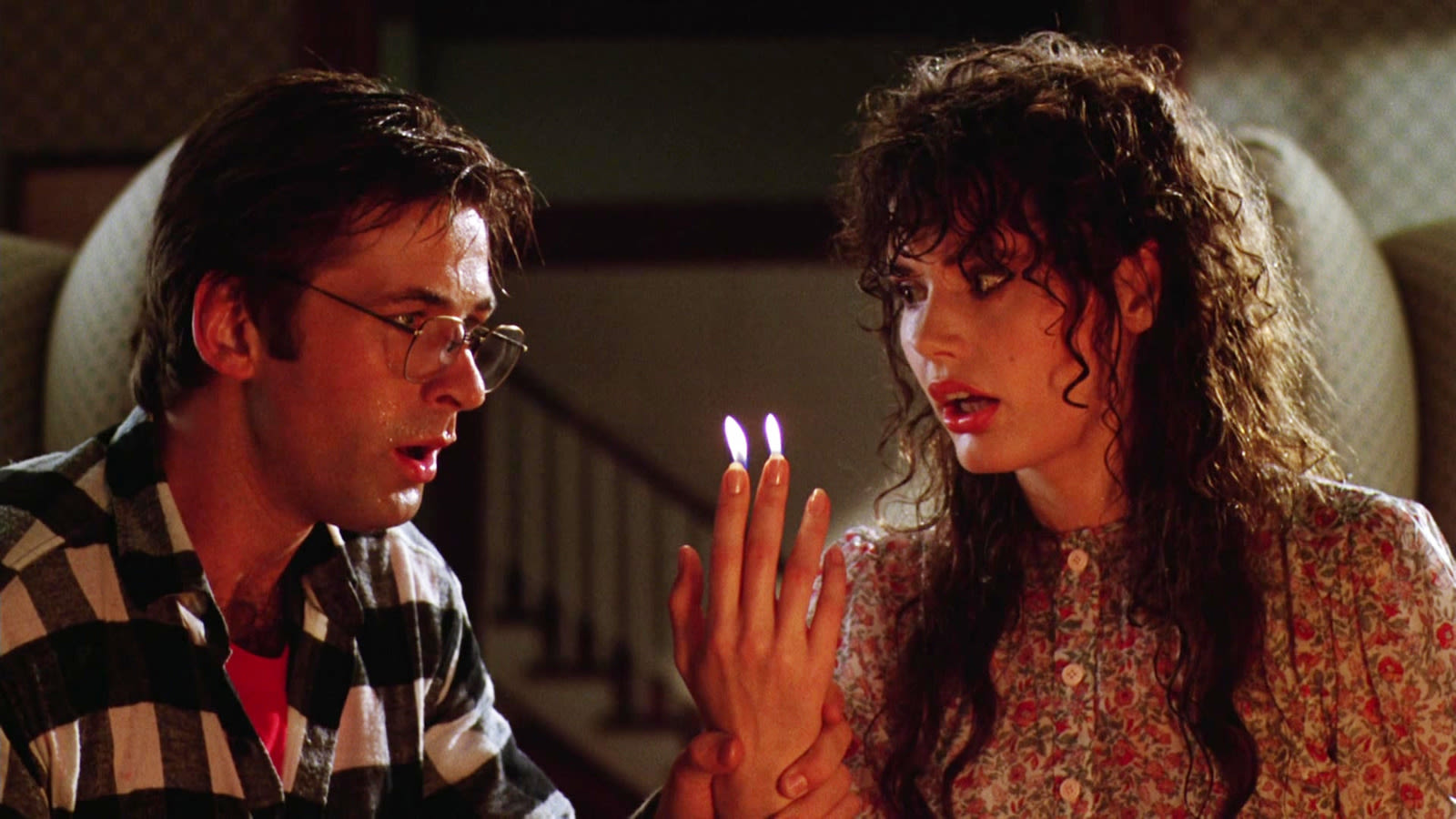 The Cut Beetlejuice Beetlejuice Scene That Brought Back Alec Baldwin & Geena Davis - SlashFilm