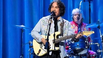 Post-Hall & Oates, John Oates is showing his truest colors at City Winery concert