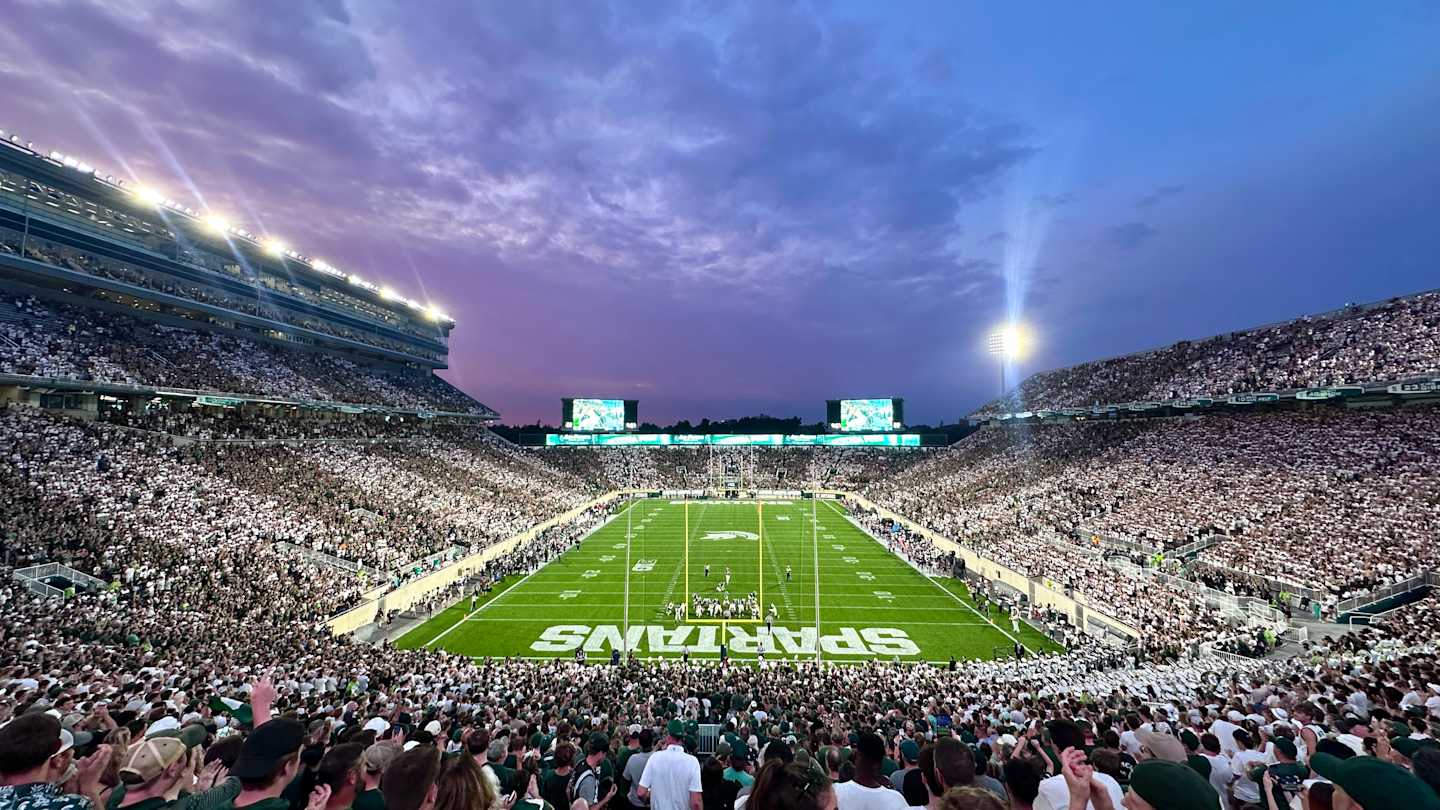 A Beautiful Day For Michigan State Football! A Game Day In East Lansing