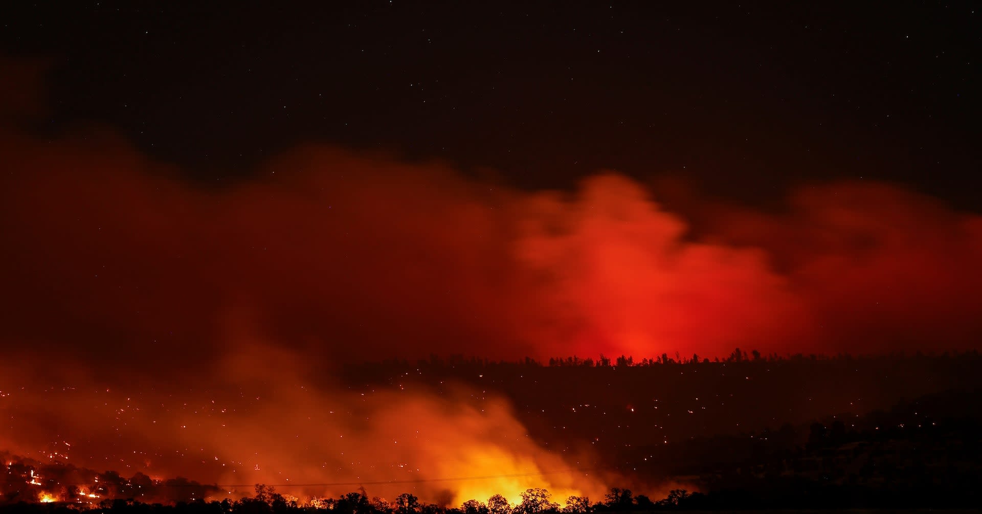 Man arrested in California wildfire that forced thousands to evacuate