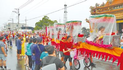 西港刈香今送王 燒王船掀高潮