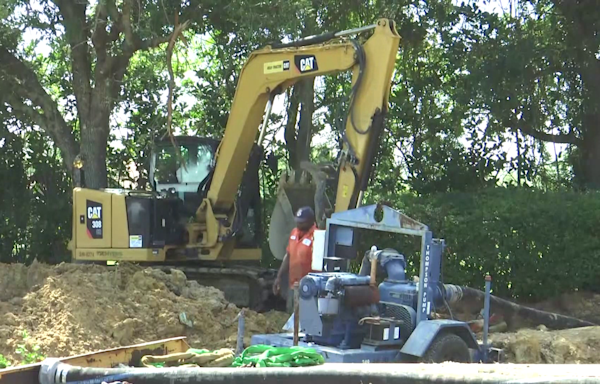 Boil water notice improving, yet remains frustrating Fort Myers neighborhood on Fourth of July