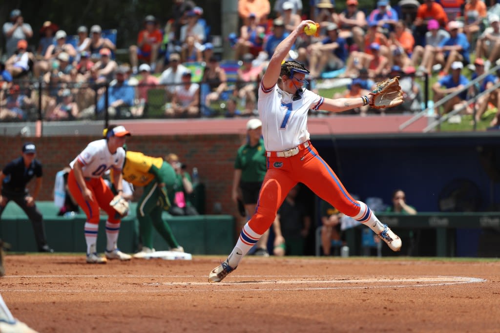 Gators softball headed to WCWS after holding off Baylor behind freshman duo