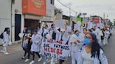 En Celaya marchan para pedir justicia por alumnos asesinados: “no eran narco juniors”