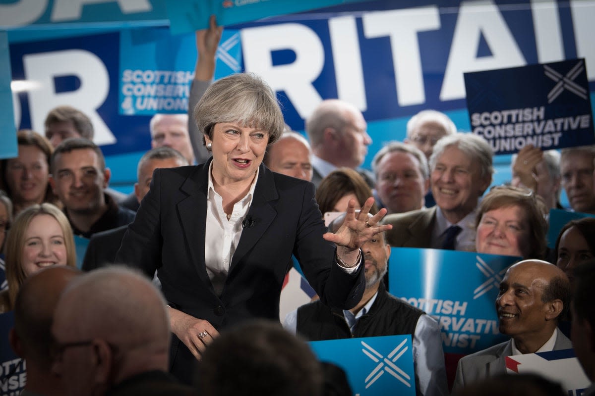 Theresa May tells Tories to ‘go out there and fight’ in last speech as MP