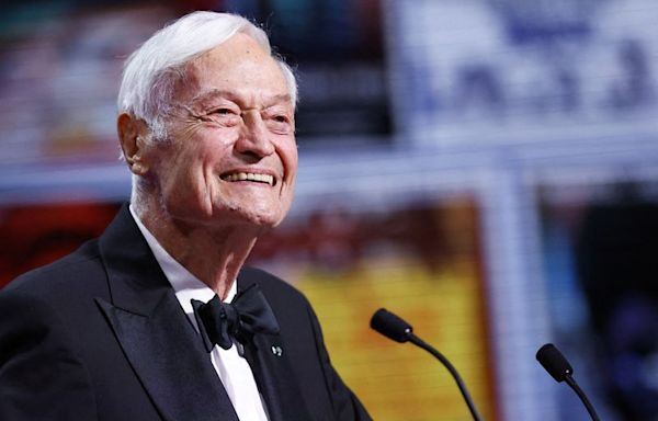 Roger Corman, influential B-movie king who nurtured great directors, dies at 98