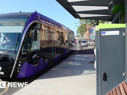 Glider: Man who damaged 14 ticket machines given suspended sentence