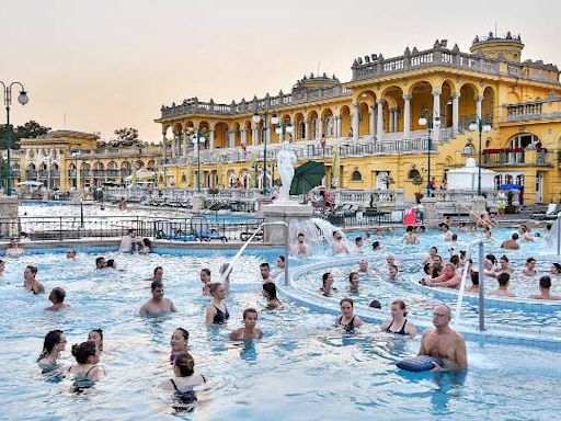 Soaking in the opulence of thermal baths is Budapest at its best | HeraldNet.com