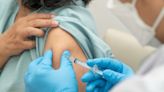 指揮中心公布「12種疫苗組合」保護力！ 前2劑打AZ最好再接種次世代追加劑疫苗