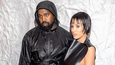 Por que Bianca Censori, mulher de Kanye West, não é presa por fazer topless na rua?