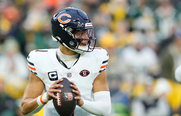 Justin Fields: I'm 'Definitely Competing' with Russell Wilson to Be Steelers' QB1