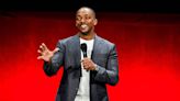 Anthony Mackie once got puked on by a fan taking a picture: 'She was so gone'