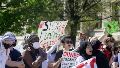 Live updates: Students in Iowa City, University of Iowa lead protests supporting Palestinians