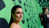 Aislinn Derbez comparte fotos de cómo despierta cada mañana