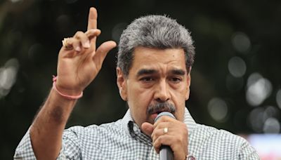 Antichavista Velásquez dice que Maduro "debe abandonar el poder" tras "paliza" electoral