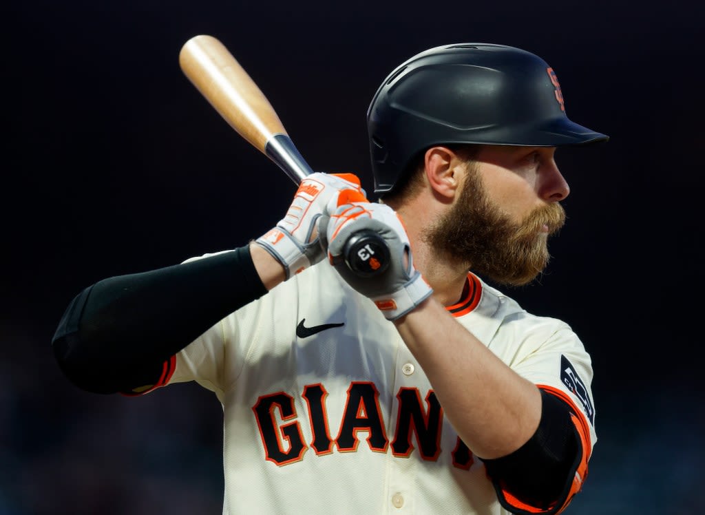 SF Giants trade their longest-tenured player to Reds for reliever Young