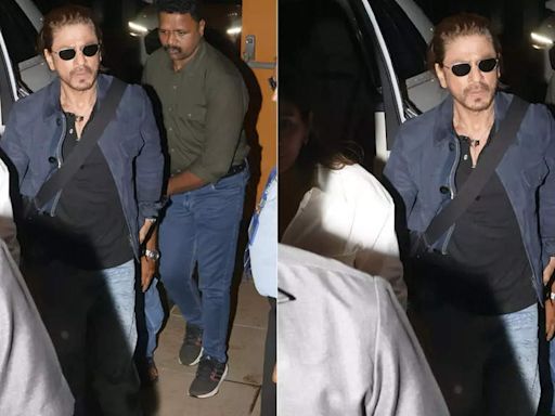 Shah Rukh Khan makes a stylish appearance at Pathaan director Siddharth Anand’s birthday party | Hindi Movie News - Times of India