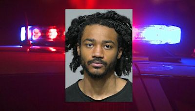 Milwaukee man with AK-47 pistol arrested near RNC security zone, charged