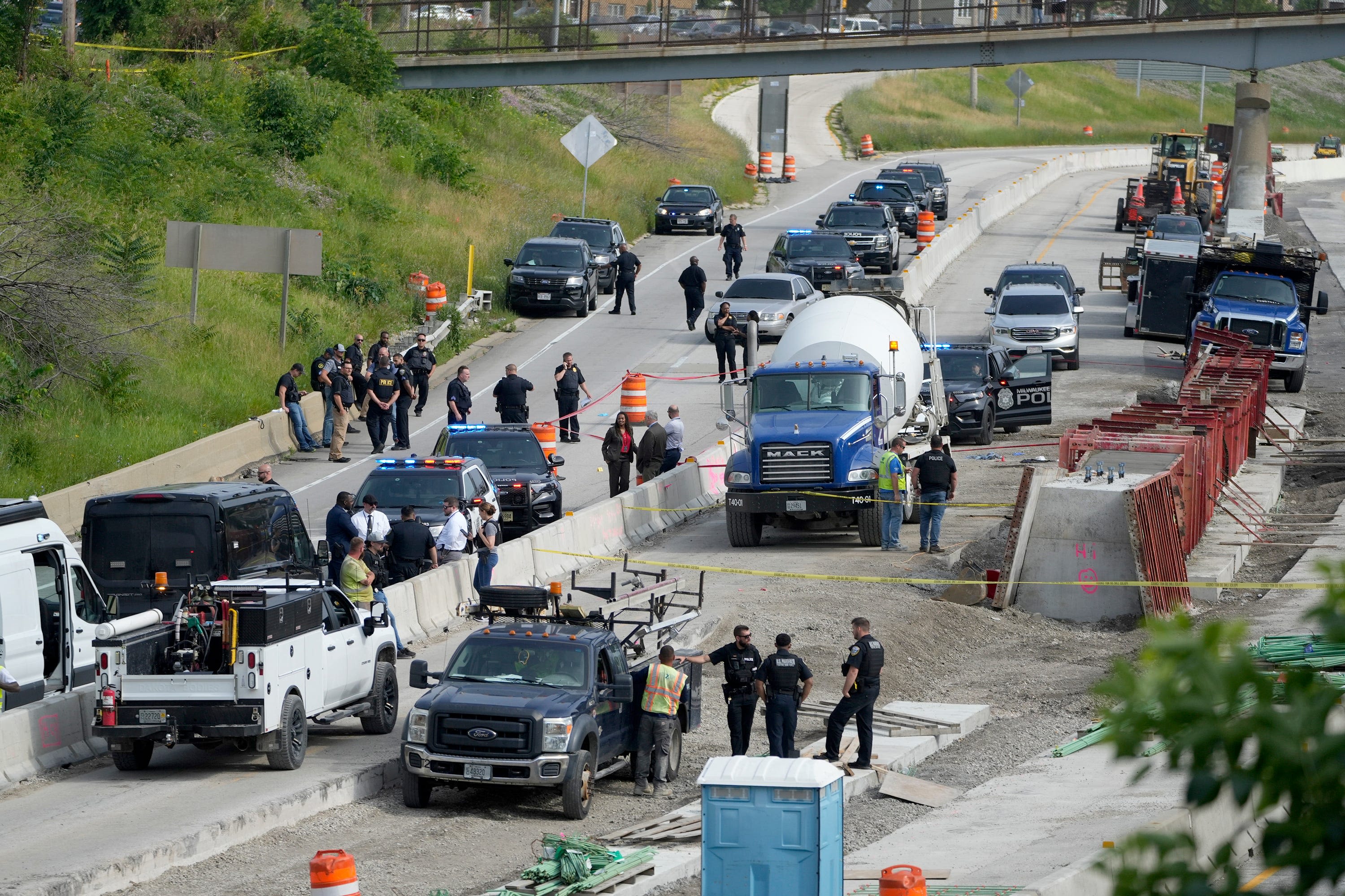 'We are parents who have called the police': Family of teen in I-43 shooting tried to get him help