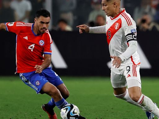 Perú y Chile igualan sin goles en accidentado partido con lesiones en Texas