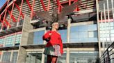 The Real Hardcore Fan Club: Cheers to Madalena, the Benfica supporter who races across Lisbon to beat the club's eagle! | Goal.com US