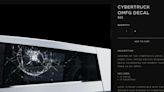 Tesla está vendiendo calcomanías de ventana rota para la Cybertruck, para celebrar el cristalazo de 2019