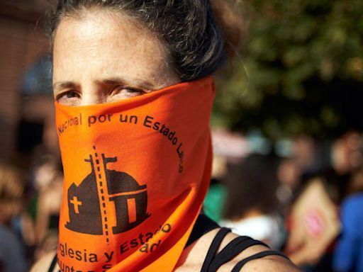 "La culpa es una herramienta de control religioso que nos impide a las mujeres pensar, tomar decisiones": Marilú Rojas, teóloga feminista de la liberación
