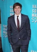 Derek Klena