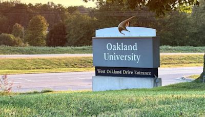 Strike looms as Oakland University, faculty union negotiate contract