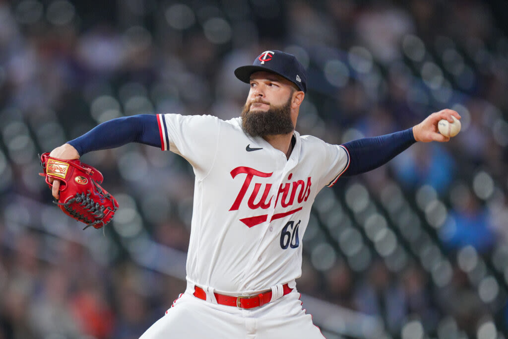 Brewers Acquire Dallas Keuchel From Mariners