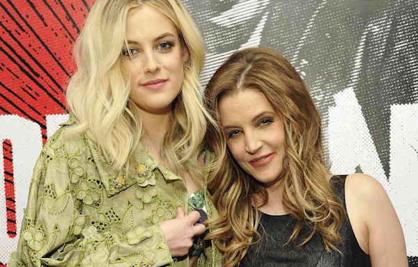 Riley Keough Announces Fall Book Tour for Mom Lisa Marie Presley's Posthumous Memoir