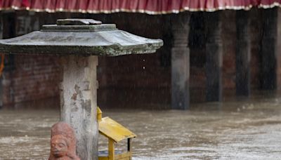 Al menos 14 muertos y decenas de heridos por las intensas lluvias en Nepal