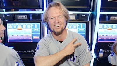 Sister Wives' Kody Brown Nominated for 'Reality King' Award