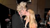 Avril Lavigne Kisses Boyfriend Mod Sun All Over Grammy Awards 2022