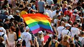 De LGBT a LGBTQIAPN+: por que a sigla mudou e o que significa cada letra?