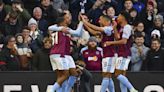 Aston Villa no necesitó de las manos de Dibu Martínez, en otro festival de goles de la Premier League