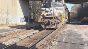 Passengers get stuck on Pittsburgh-bound train for more than 6 hours