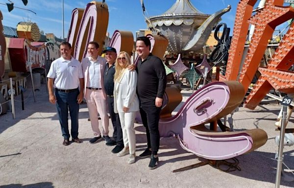 Debbie Reynolds’ Las Vegas hotel sign to be brought back to life at Neon Museum