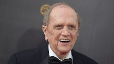 Legendary comedian Bob Newhart dies at 94