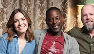 'This Is Us' Fans "Can't Wait to Watch" After the Cast Reveal a Surprise Reunion