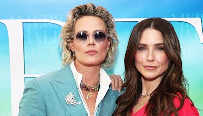 Sophia Bush Tries to 'Impress' Ashlyn Harris With Teen Choice Surfboard