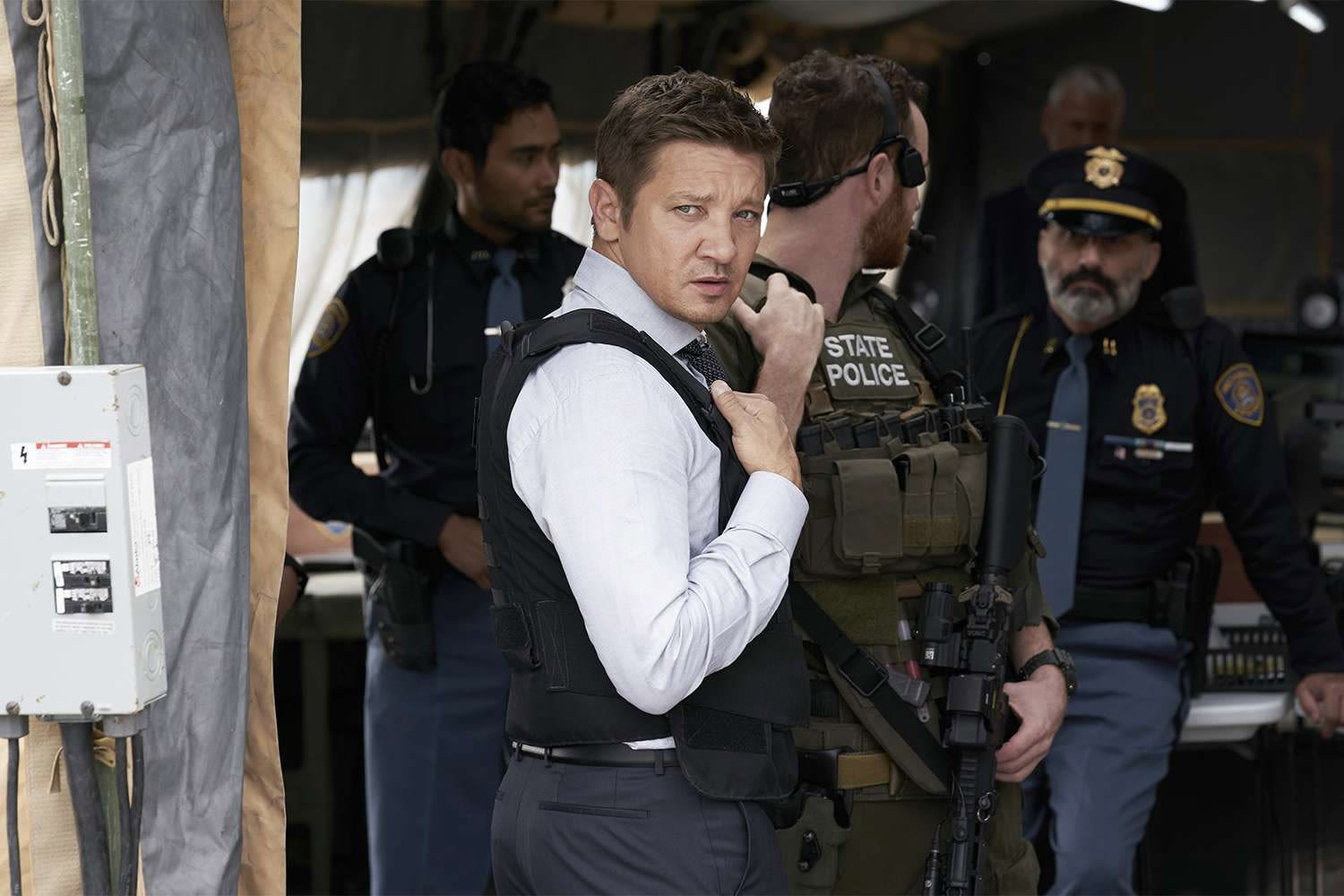 “These are all the people I worked with for two seasons already”: Jeremy Renner Doesn’t Consider Mayor of Kingstown Team’s Serious Doubts about His Season 3 Return a...