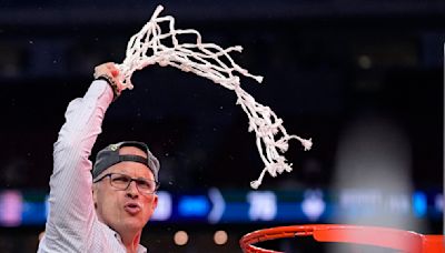 The Sports Report: Lakers need to sign Dan Hurley right now