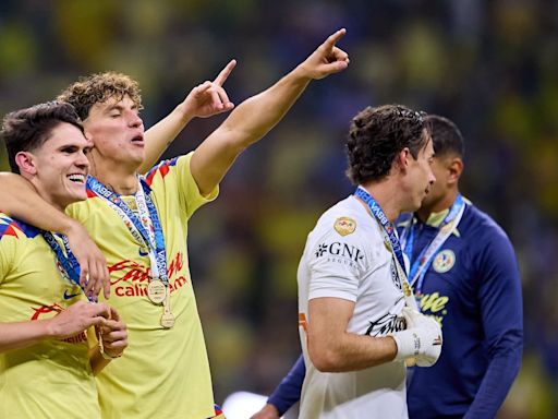 Igor Lichnovsky es tricampeón del fútbol mexicano