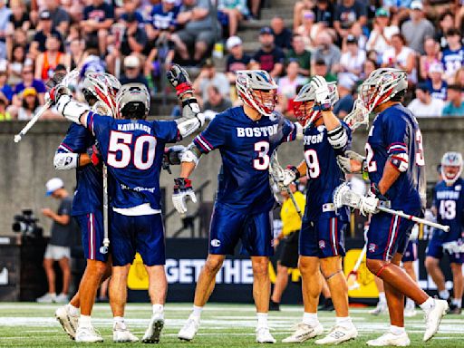 Boston Makes Home-Field Advantage Count vs. Waterdogs; Fields' Goal of the Season Propels Archers