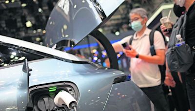 China desata guerra global de los precios de autos eléctricos | El Universal